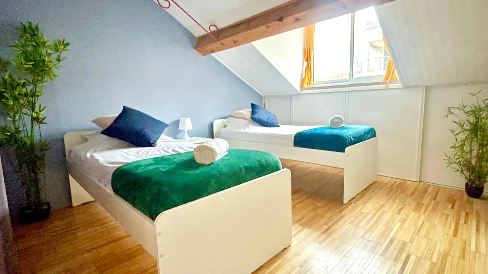 Bngo I Le Spacieux I 9 Personnes, Climatisation, Parking Gratuit, 3 Chambres, 6 Lits, Gare Partdieu, Centre De ليون فرنسا